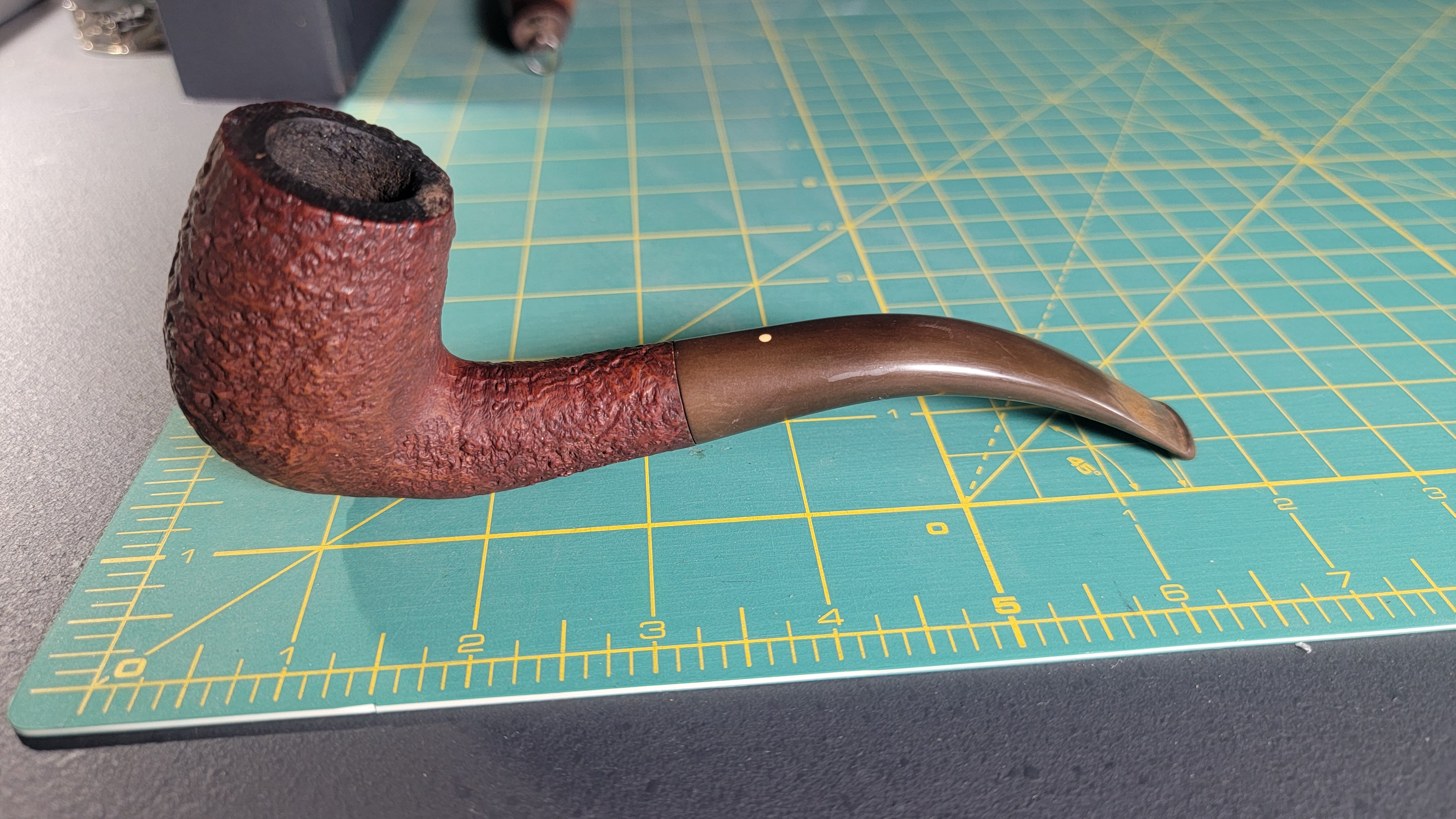 1962 Dunhill Tanshell 120 4T Pipe - Made in England - Bent Billiard - Group 4