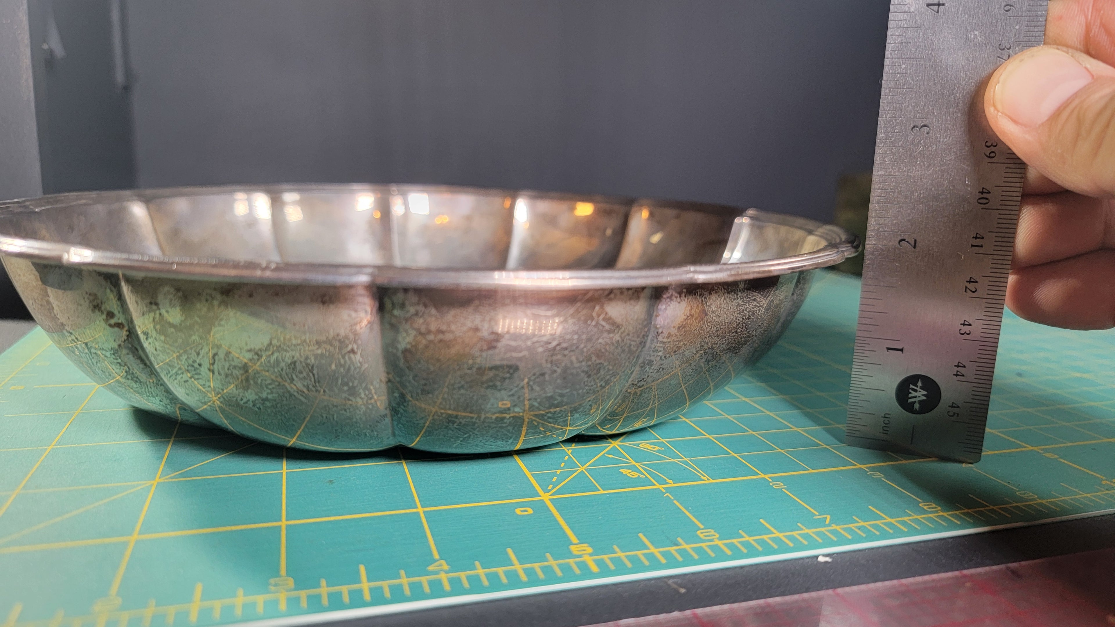 Tiffany & Co. Sterling Silver Scalloped Bowl - Art Deco Era 1915 - 550g