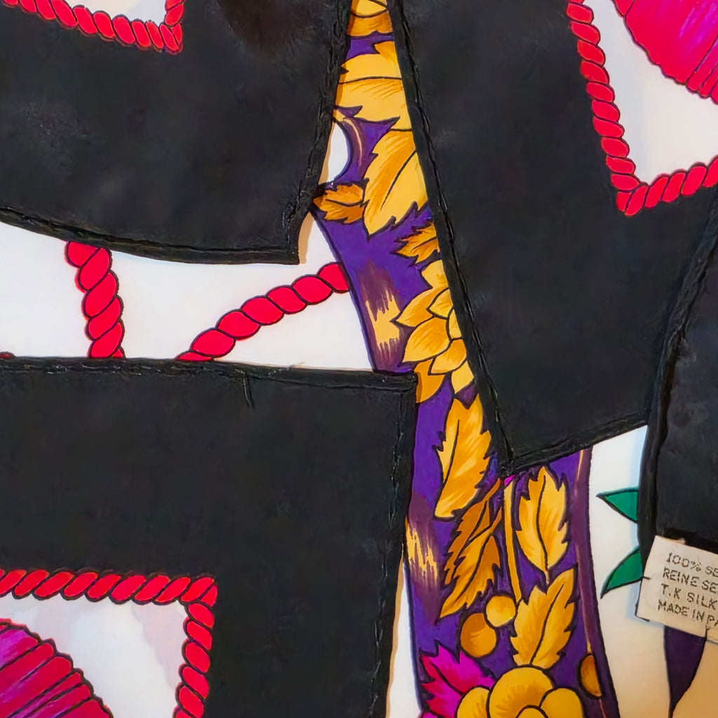 Hermès “Samouraï” Silk Scarf – Black Border – 90cm Carré – Mint Condition