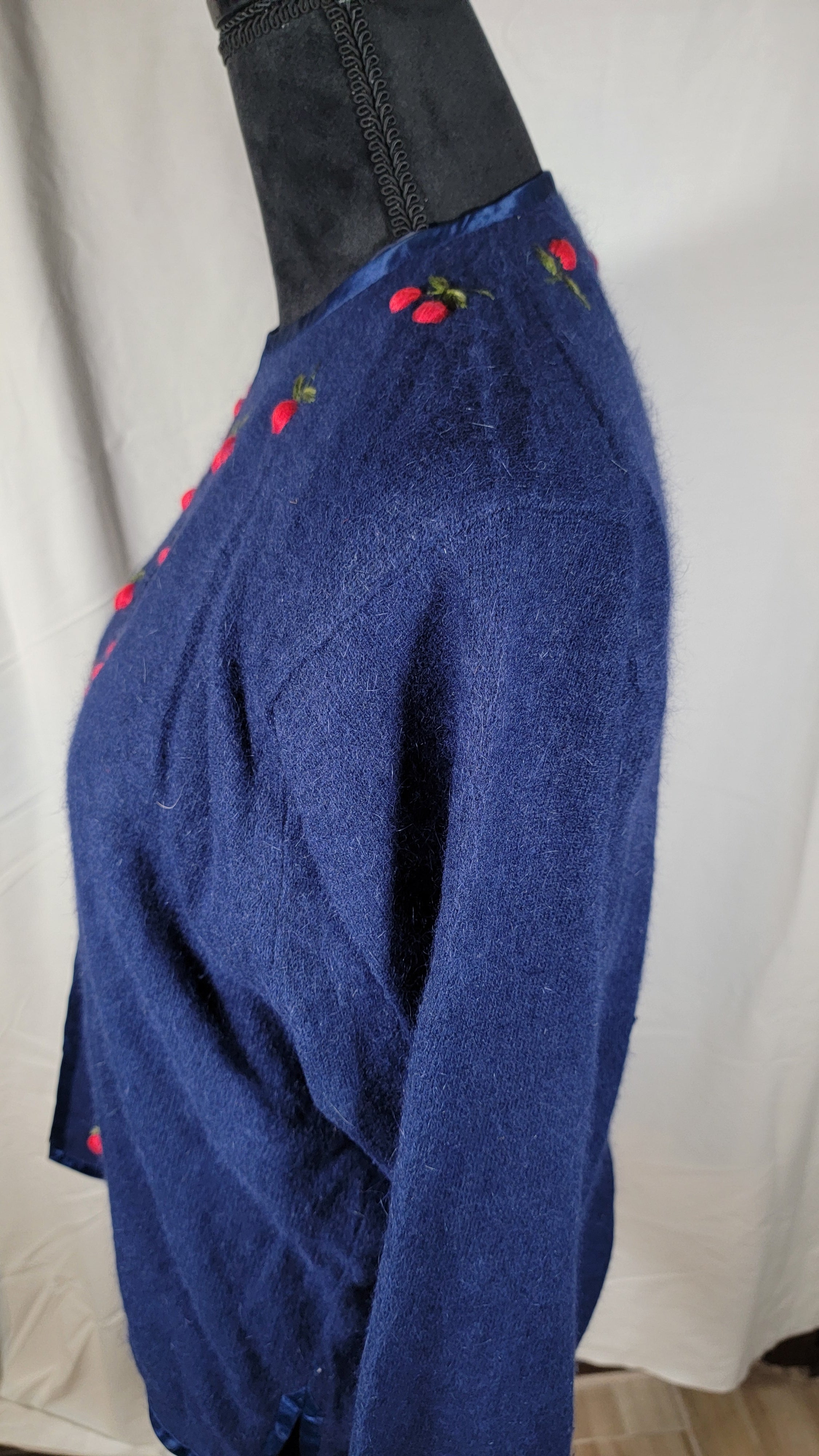 Vintage Fabu Lous Embroidered Cherry Cardigan - 1950s-60s Hong Kong